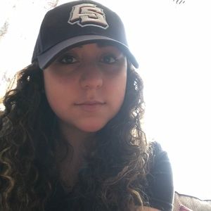 Meet your Posher, Azulema